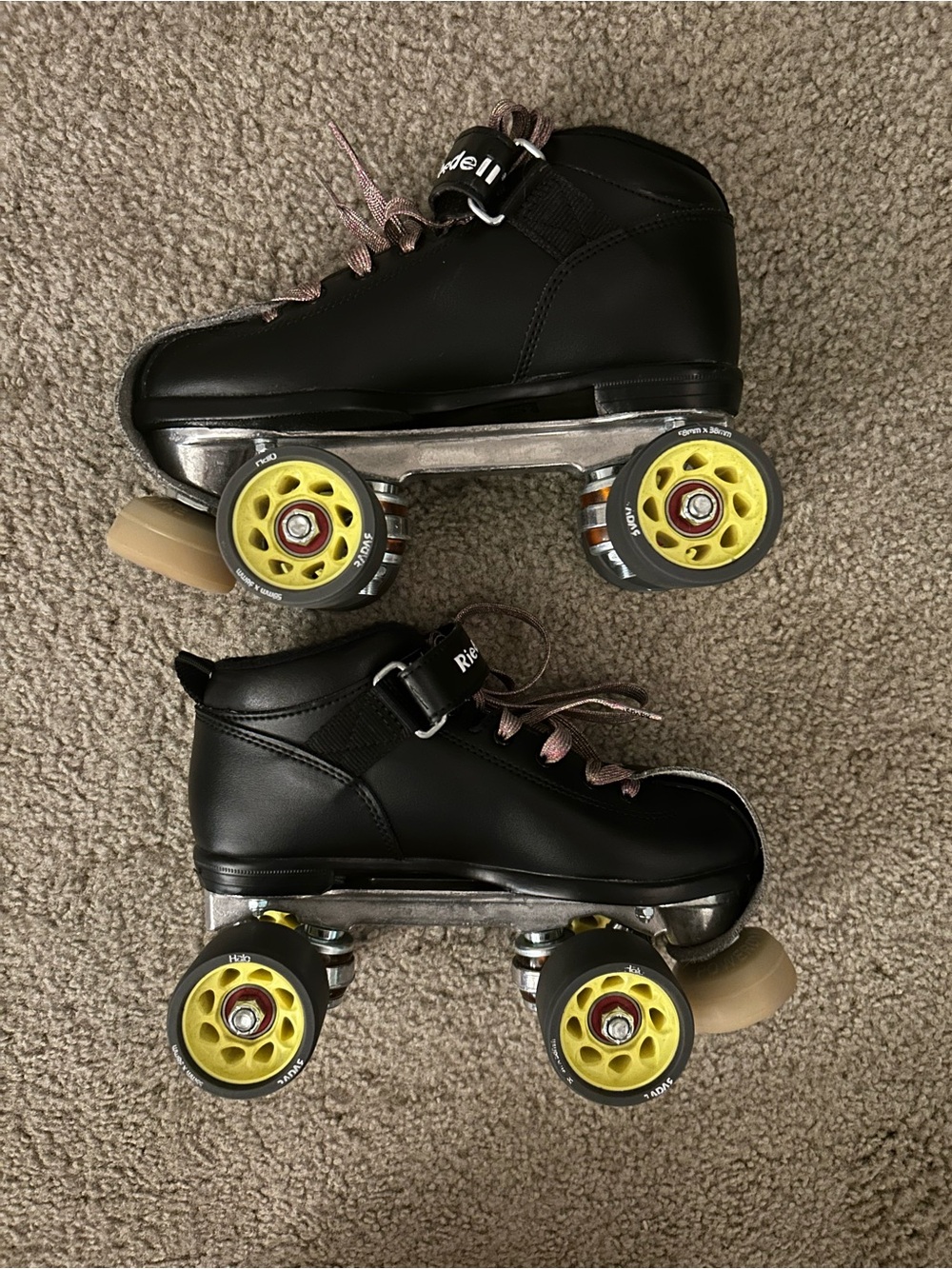 Upgraded Black Riedell Dart Quad Roller Skates - Premium Parts